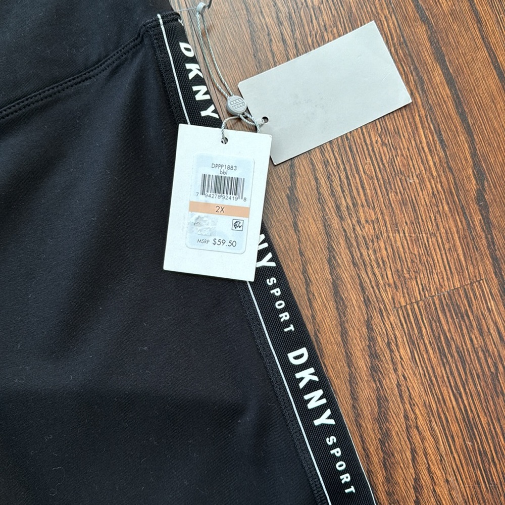 DKNY SPORT high waist runners - Picture 3 of 7